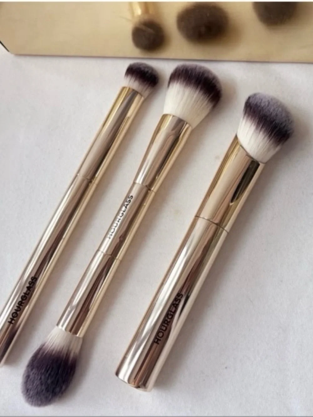 Hourglass Complexion Essentials Dragon 3pc Brush Set  No Tube ~NEW~